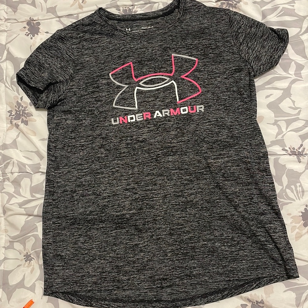 workout shirt